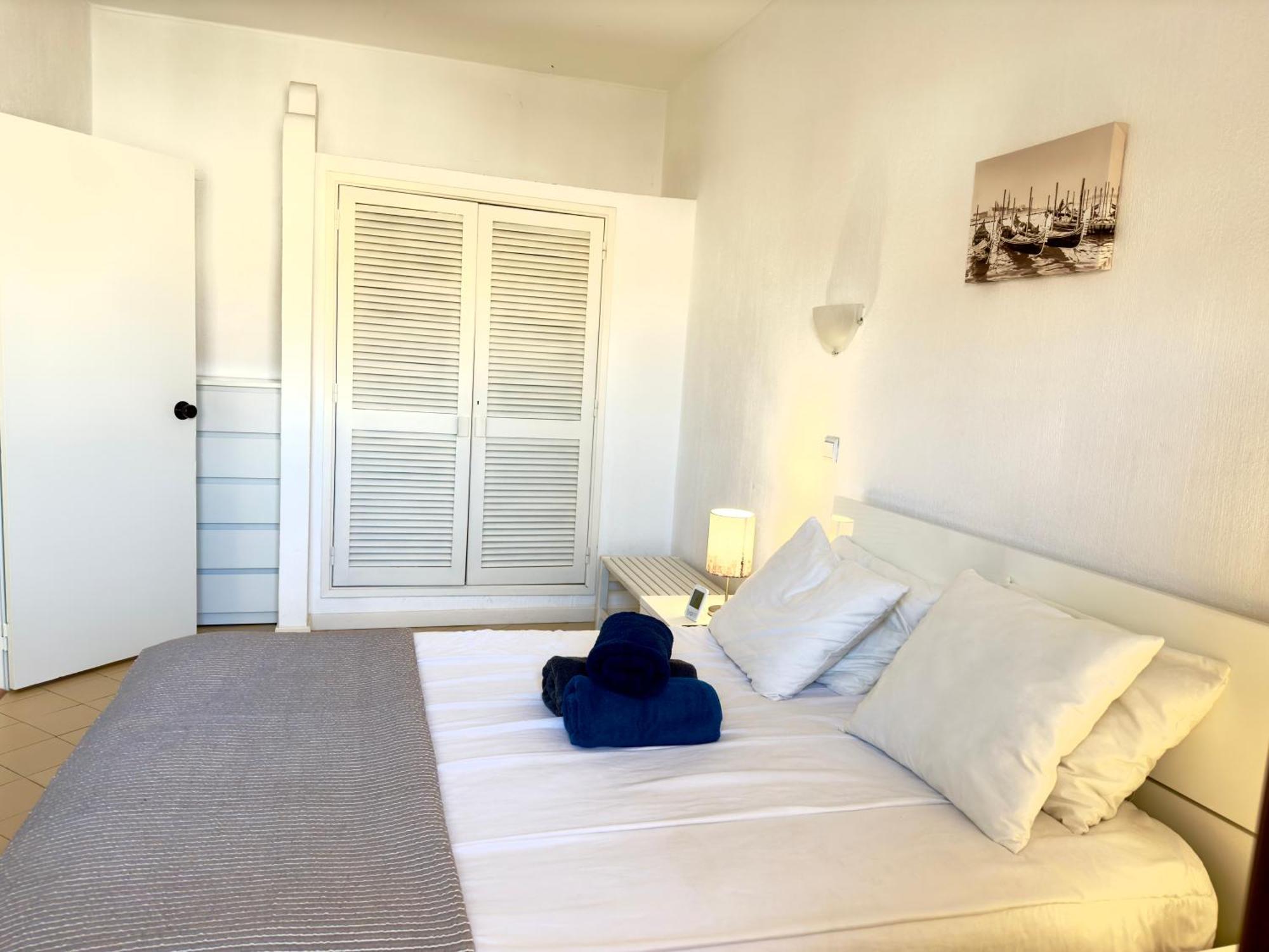 Apartment Les 3 Dauphins In 알부페이라 외부 사진